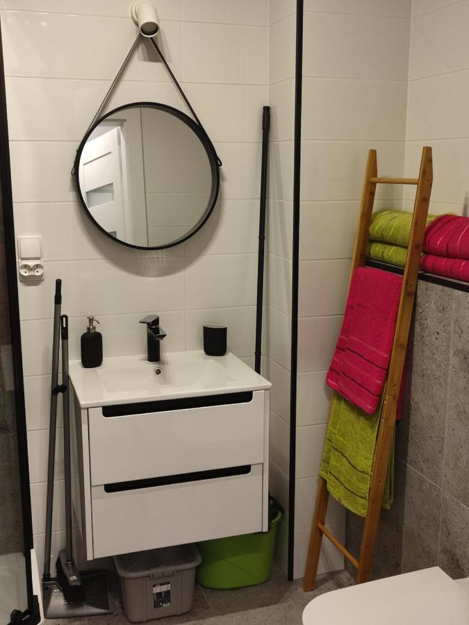 Lux Apartament Odkryj - Bieszczady อุสชิกีดอลเน ภายนอก รูปภาพ